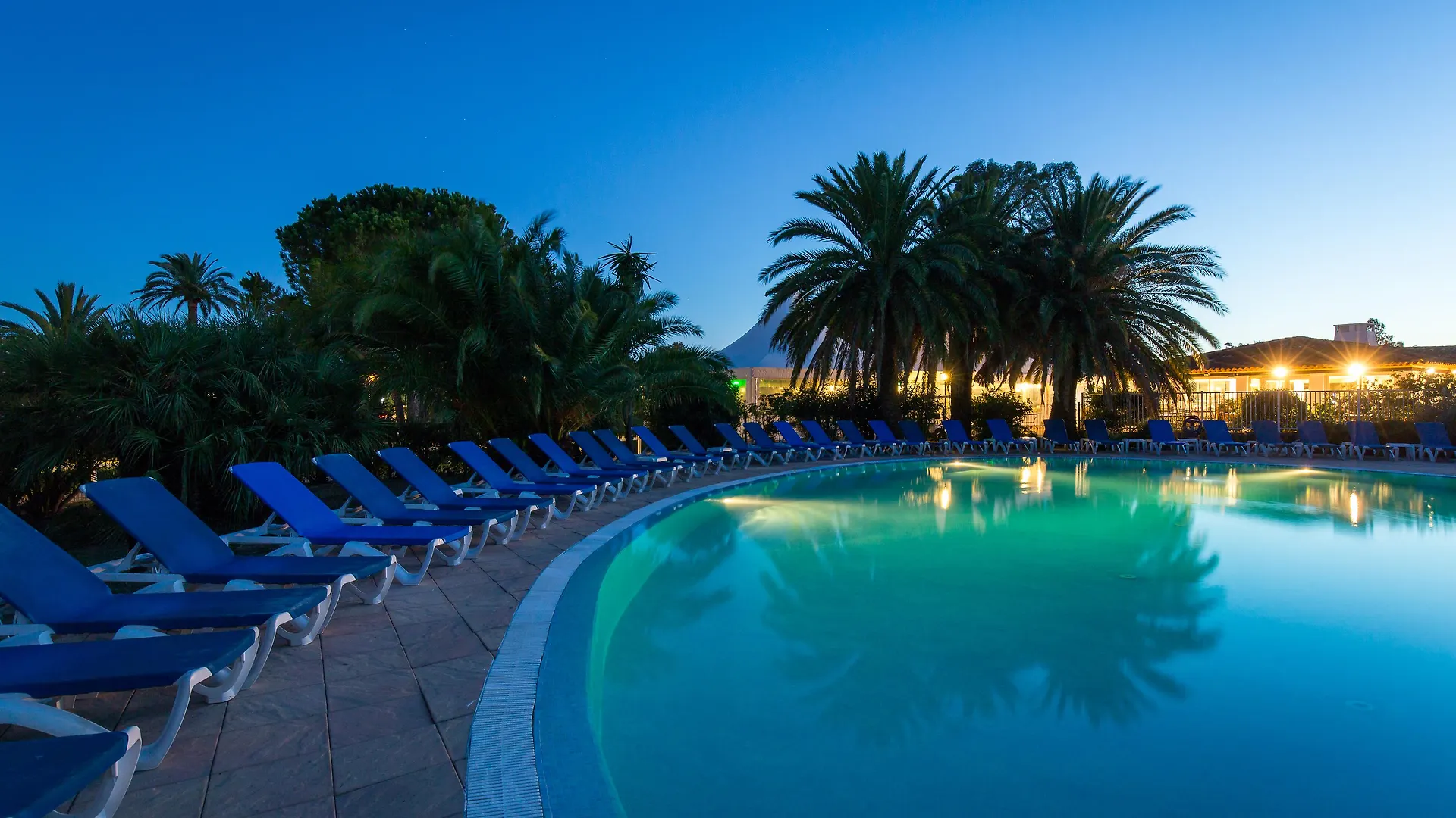 Sowell Family Hotel Port Grimaud 4*,