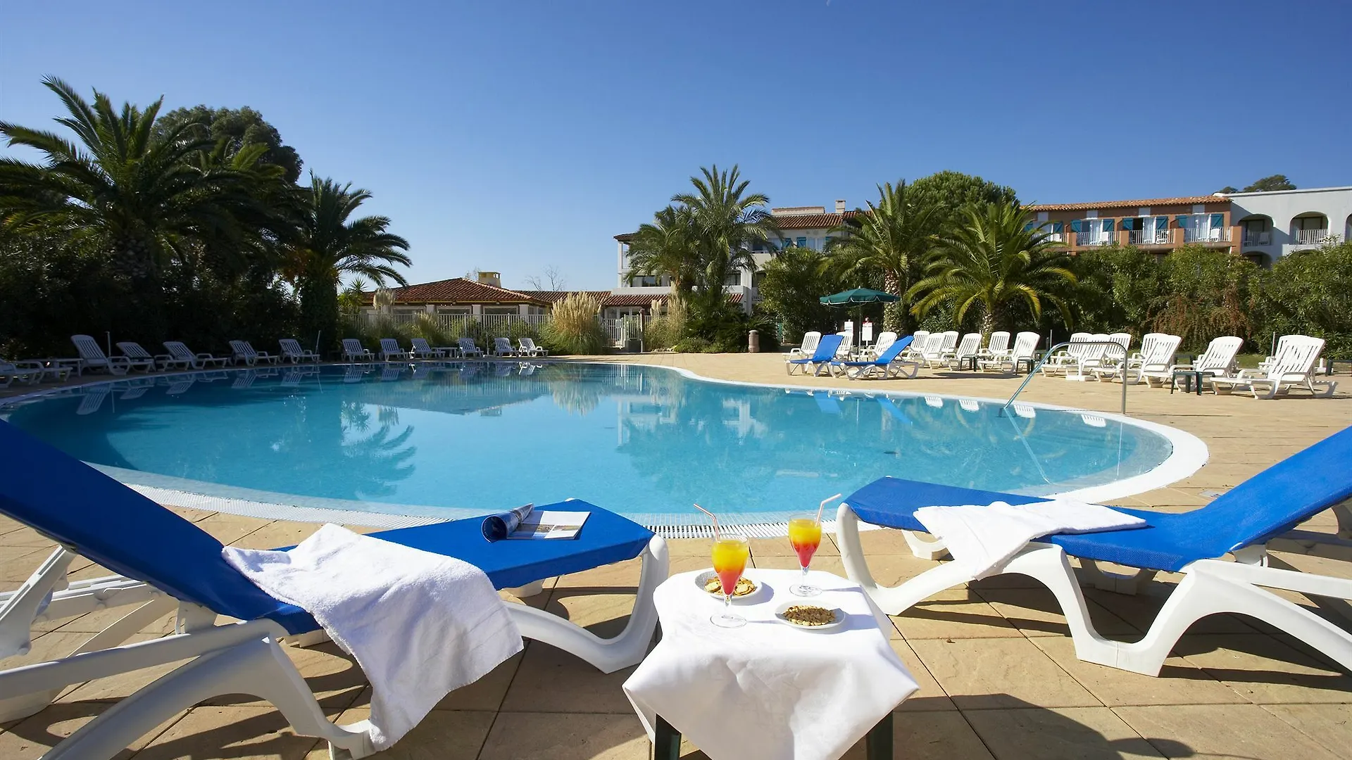 Sowell Family Hotel Port Grimaud 4*,